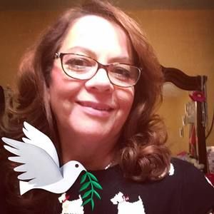 Meet your Posher, Evalia